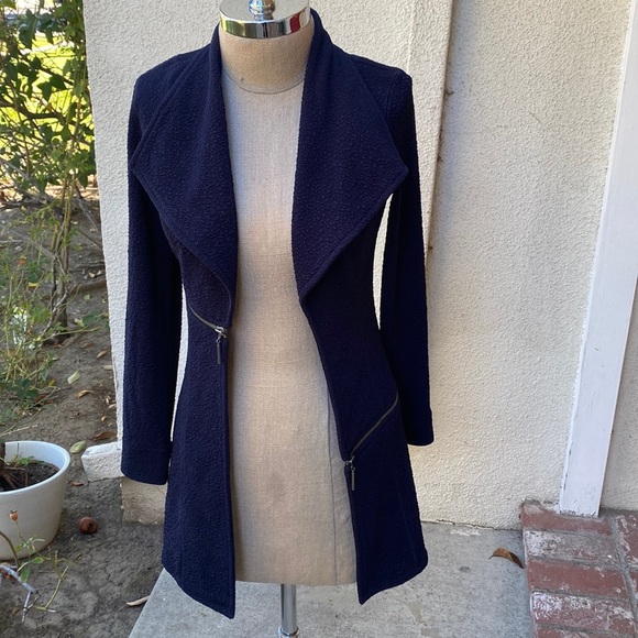 Eva Varro blue stunning open jacket/blazer with two asymmetrical zippers - Picture 3 of 9
